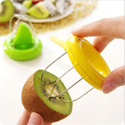 Mini Fruit Kiwi Cutter & Peeler Claw